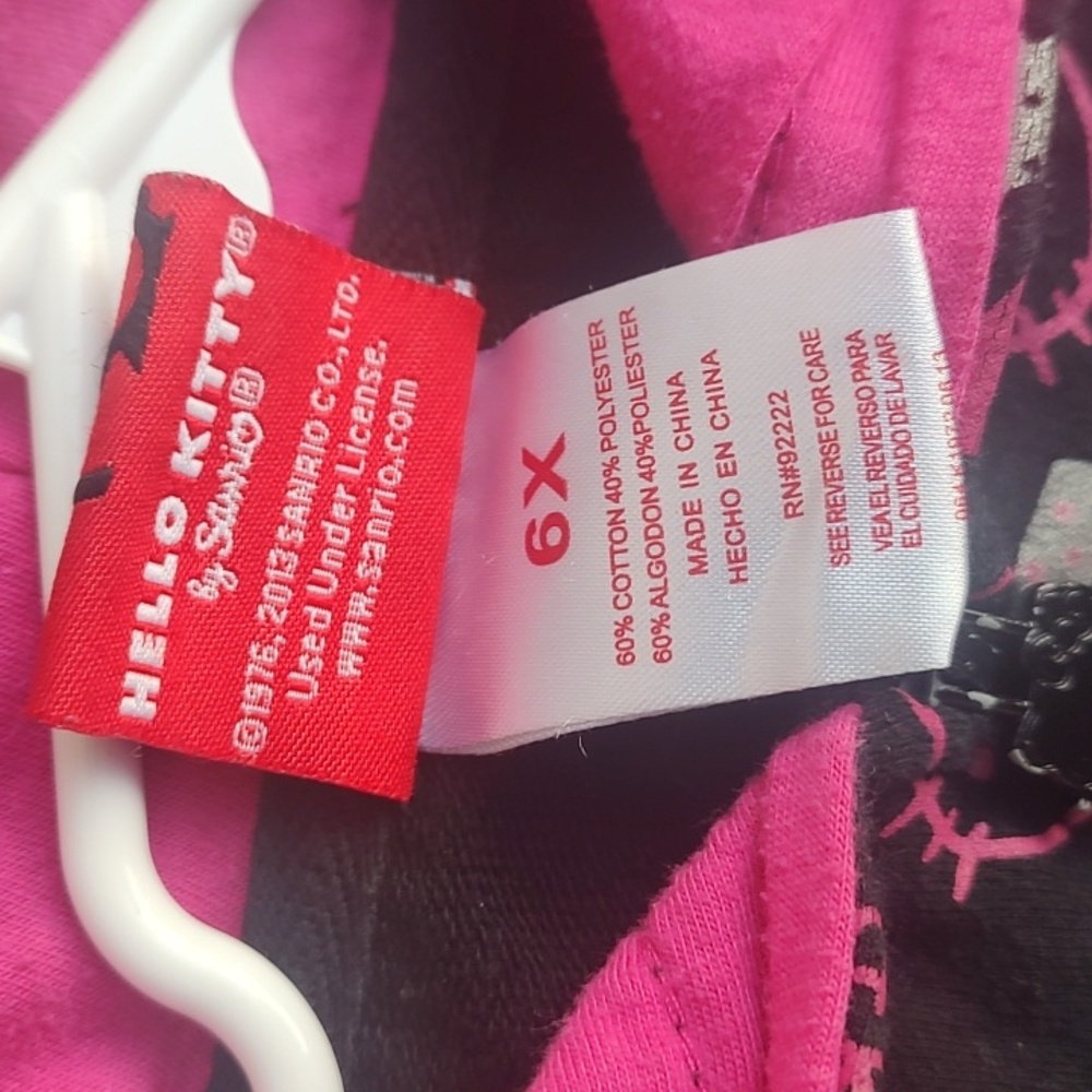 Hello Kitty Jacket - Picture 10 of 10